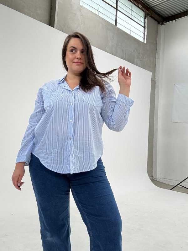 Camisa oversize a rayas - Imagen 2